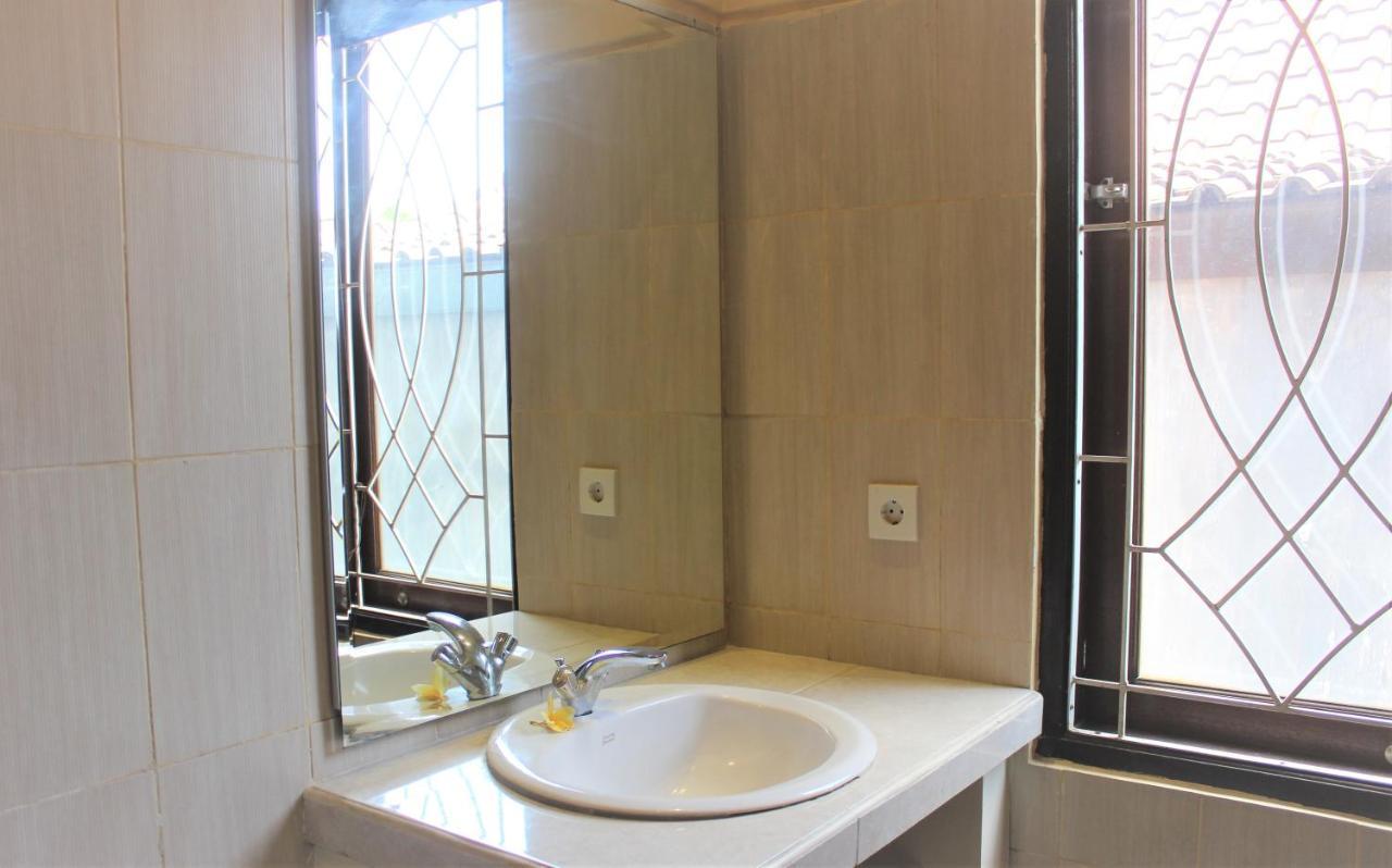 Silvy Guesthouse Canggu Kültér fotó