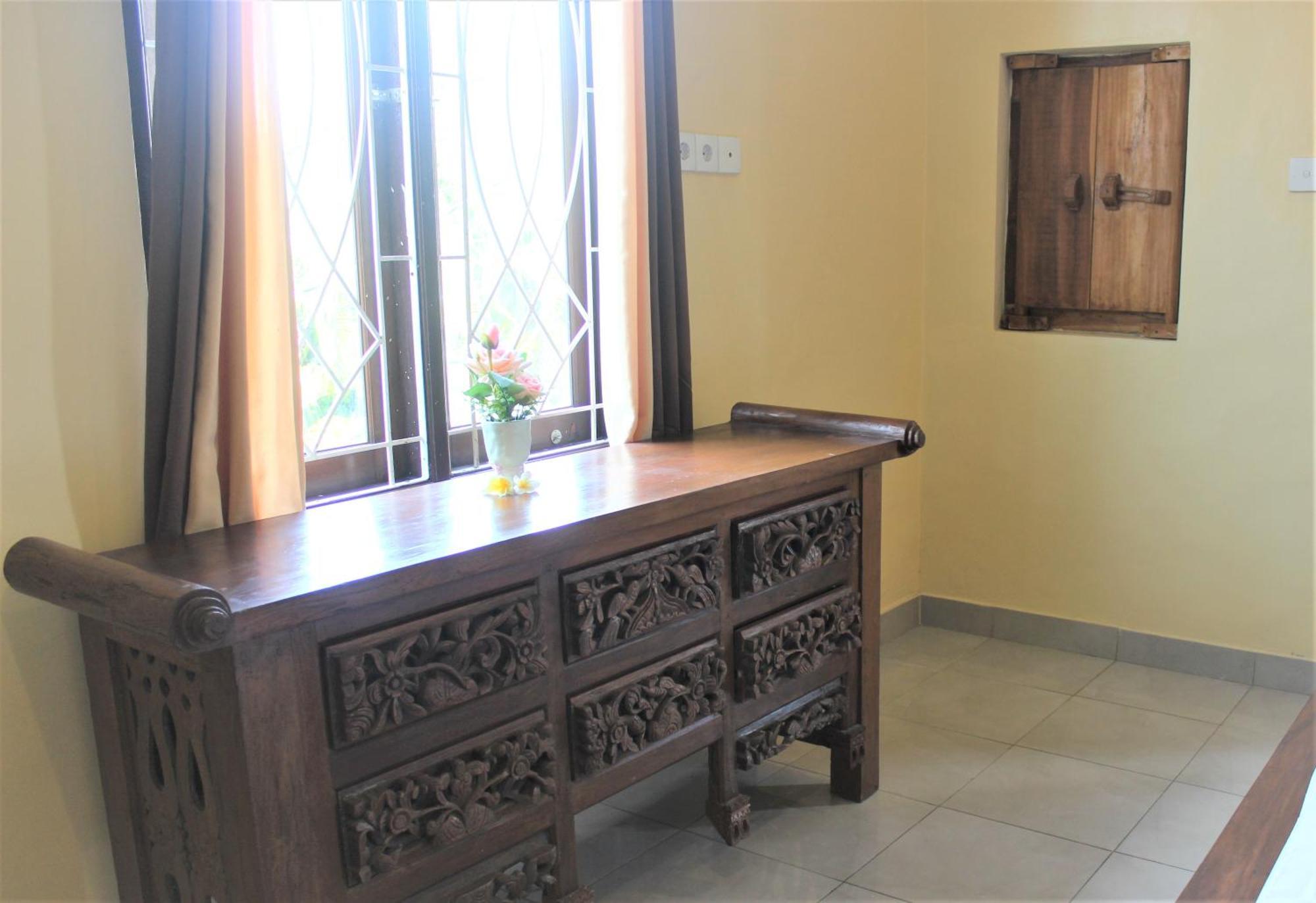 Silvy Guesthouse Canggu Kültér fotó