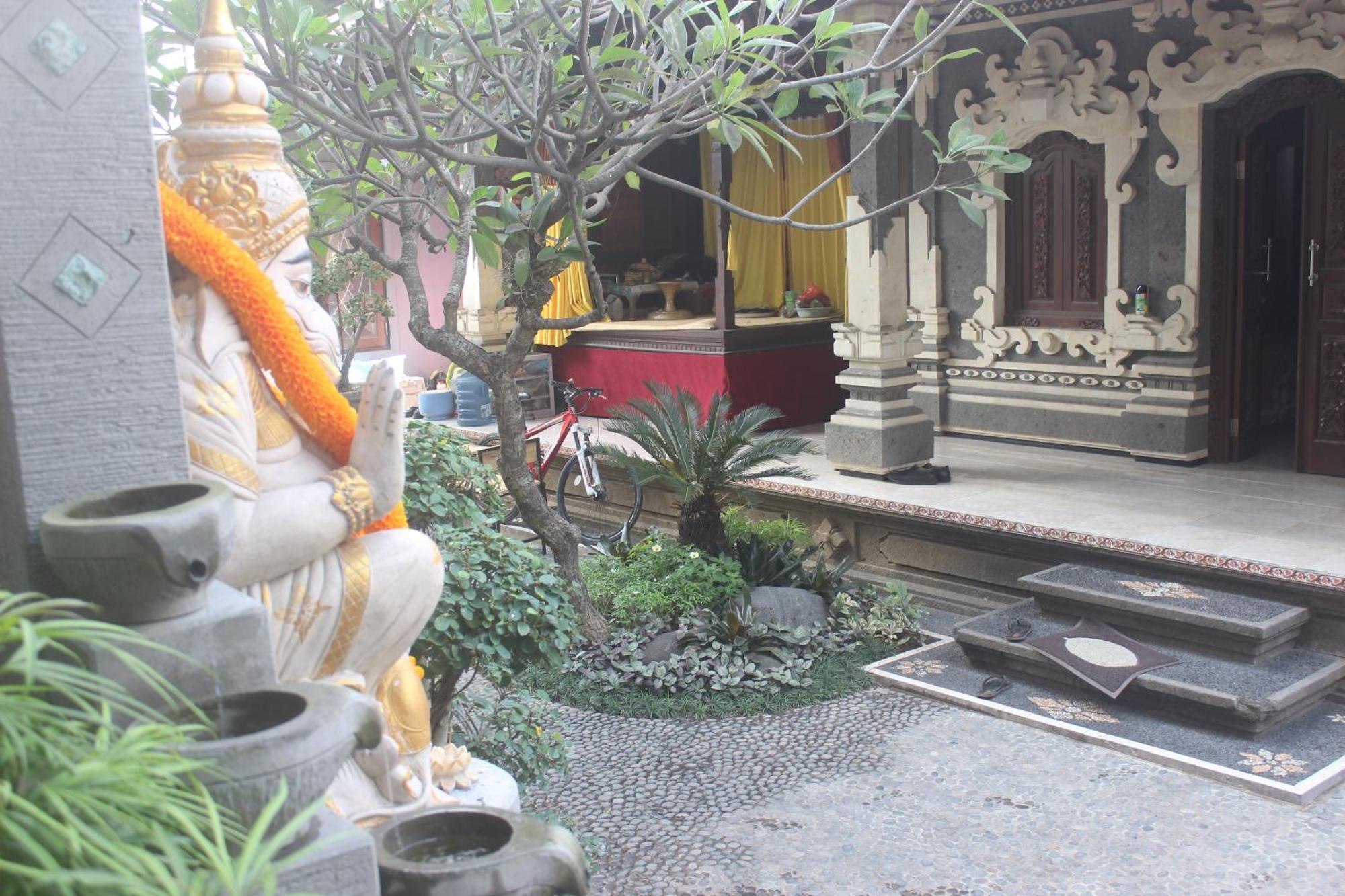 Silvy Guesthouse Canggu Kültér fotó
