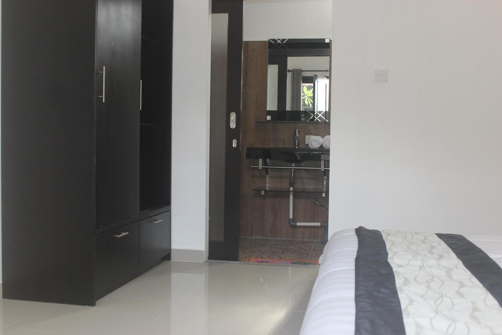 Silvy Guesthouse Canggu Kültér fotó