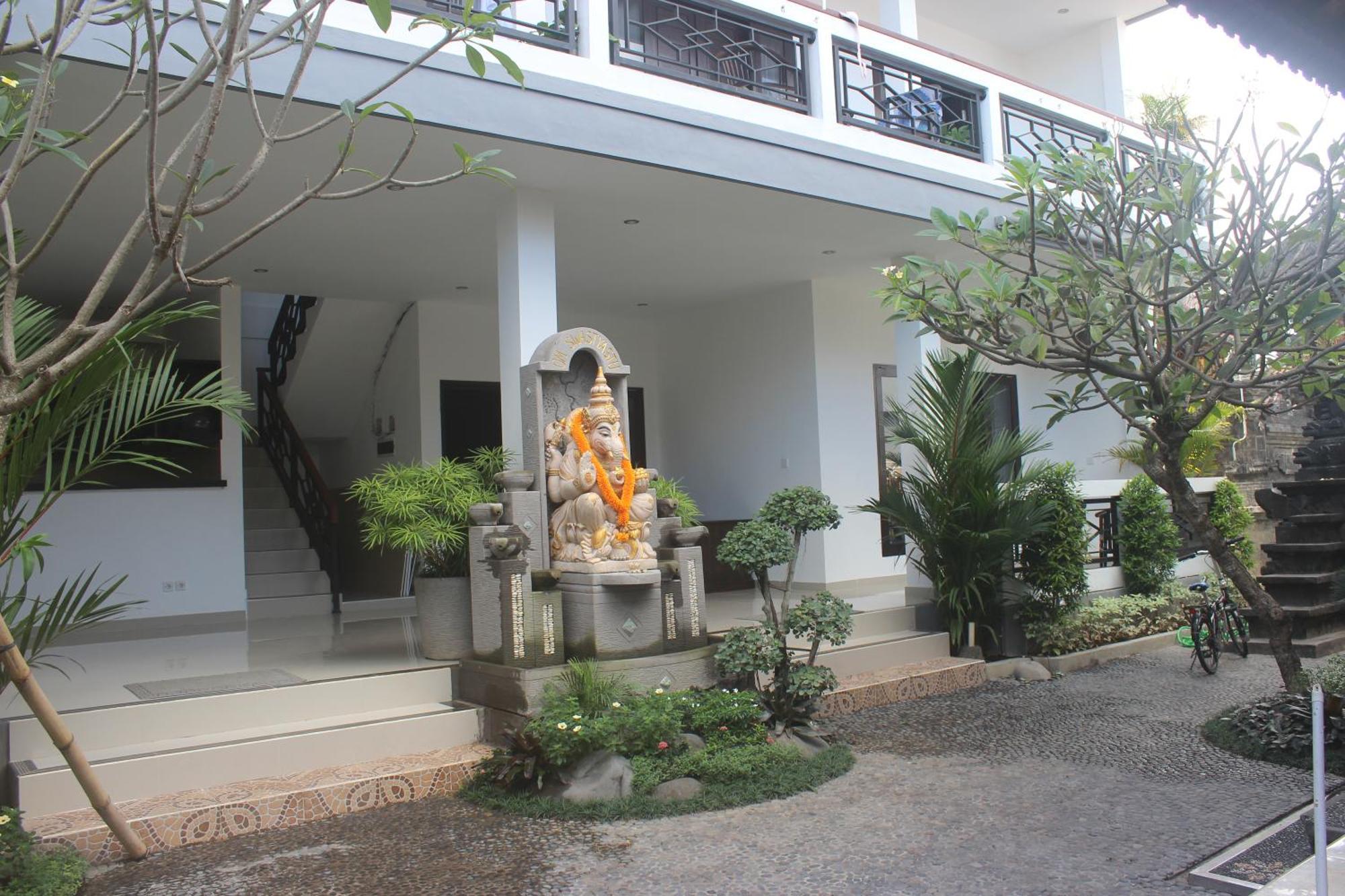 Silvy Guesthouse Canggu Kültér fotó